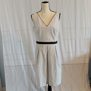 WHouse BMarket fit&flare dress w/pockets size 14